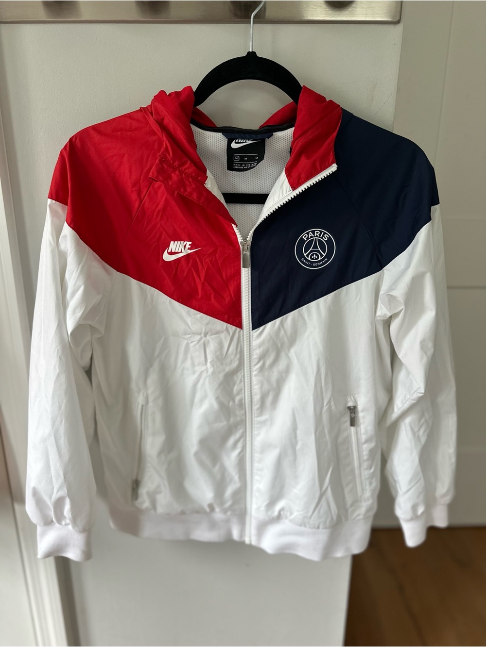 Nike x PSG Paris Saint-Germain Windrunner Jacket | Size Medium